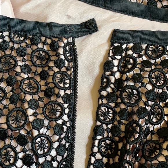 NWOT!! Black and Pink Lace Overlay Skirt by Harolds - Picture 6 of 6
